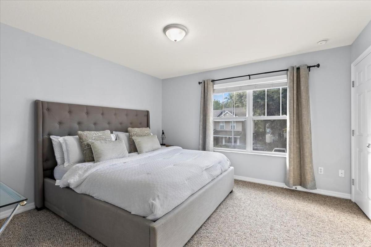 Вилла King Bed Cozy Townhouse 10 Min From Uf Гейнсвилл Экстерьер фото